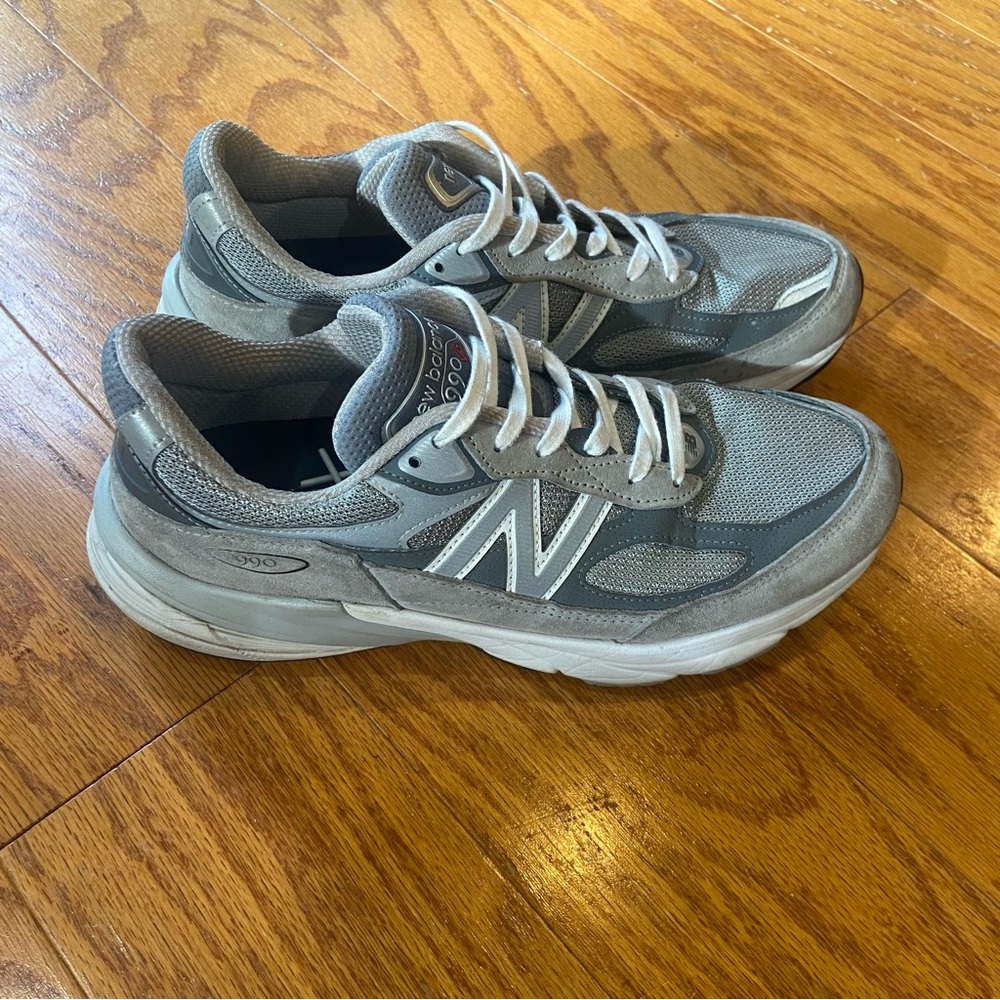 New Balance 990v6 - Picture 2 of 7